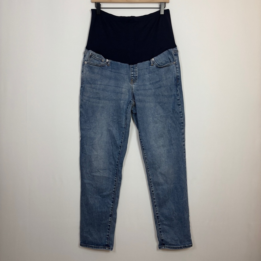 GAP Maternity Best Girlfriend Jeans Medium Wash Size 32 Regular